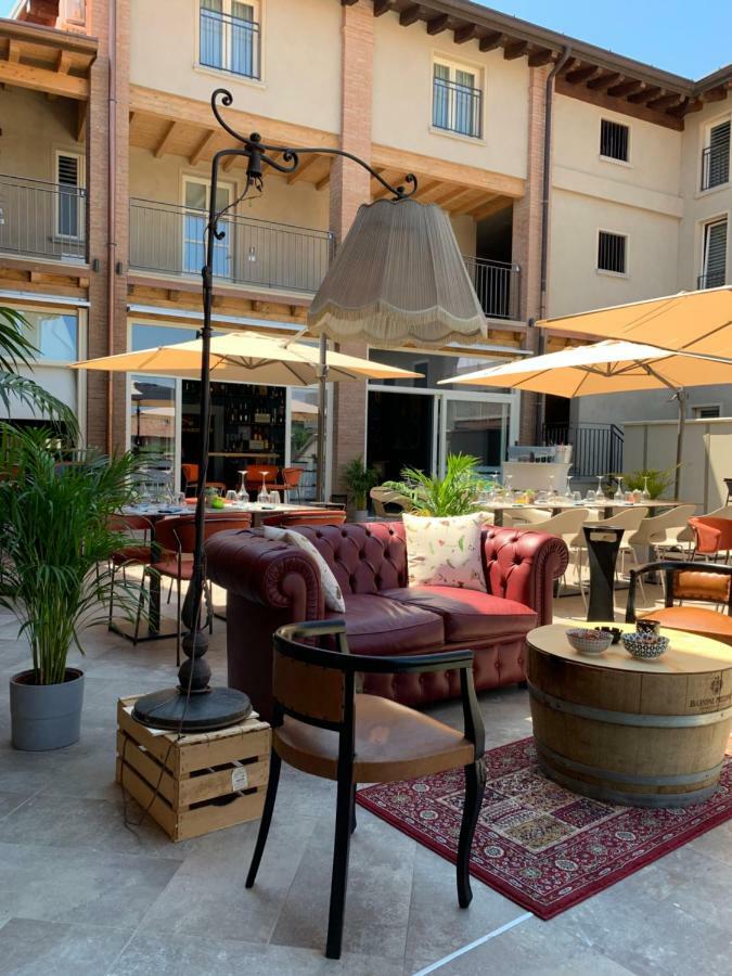 Hill Colle - Camere & Bistrot Erbusco Exterior foto